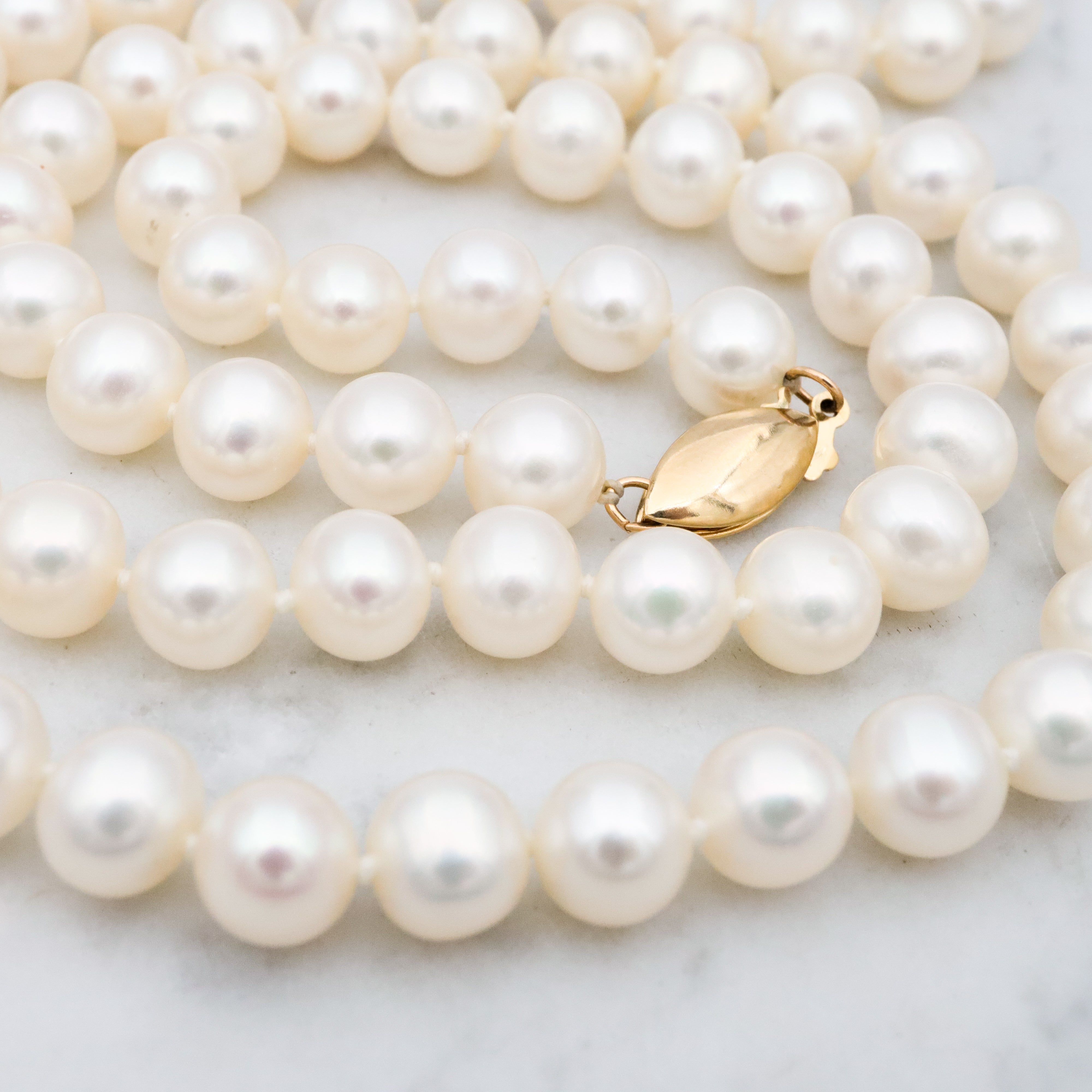Vintage Mid Century Honora 7mm cultured pearl strand necklace with 14k gold clasp